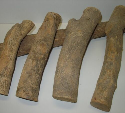 Tronquitos de madera de boj del Pirineo