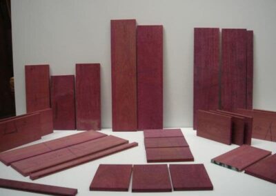 Piezas de amaranto para fabricación de un bargueño